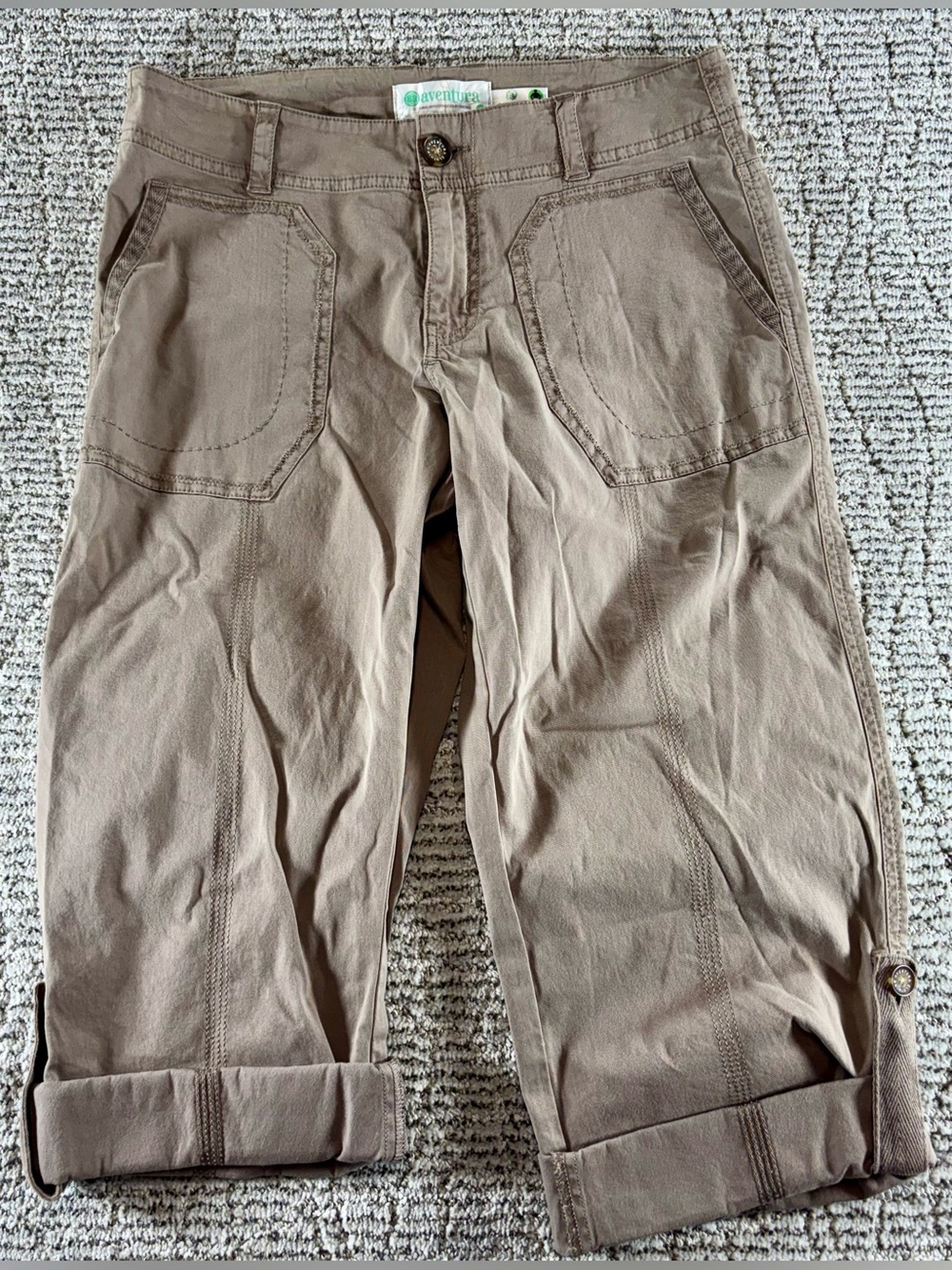 NEW Aventura Women’s Size 4 Brown Organic Cotton Cargo Capri Rollup Pants